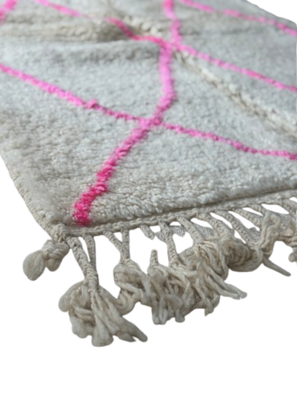 Tapis Azilal Marocain en Laine – Tissé à la Main par Artisans Berbères (Approx 39x59/100 x 150 cm) - The Moroccan Vibrations