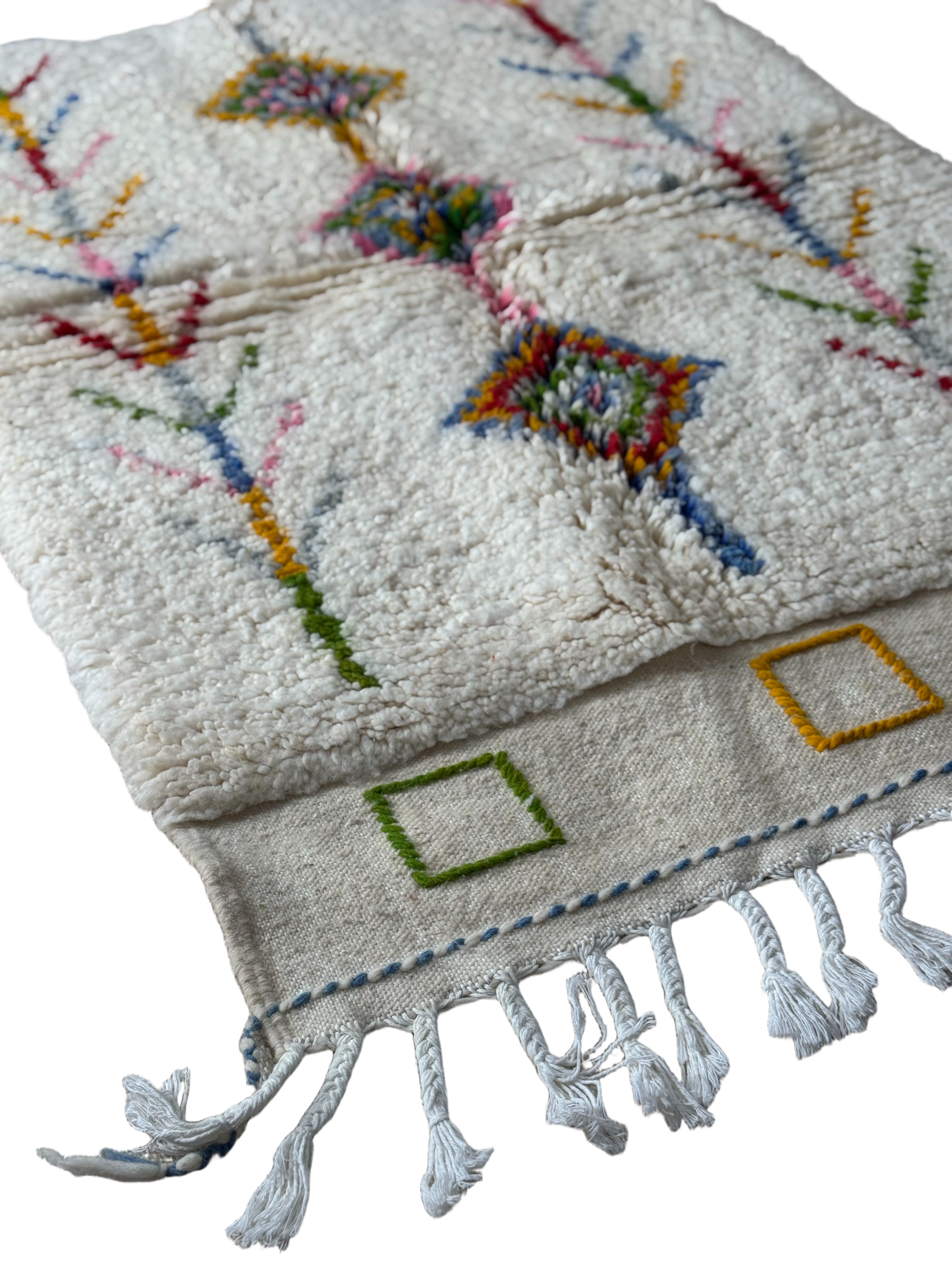 Tapis Azilal Marocain en Laine – Tissé à la Main par Artisans Berbères (Approx 39x59/100 x 150 cm)