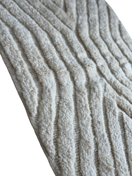 Tapis Azilal Marocain en Laine – Tissé à la Main par Artisans Berbères (Approx 39x59/100 x 150 cm)