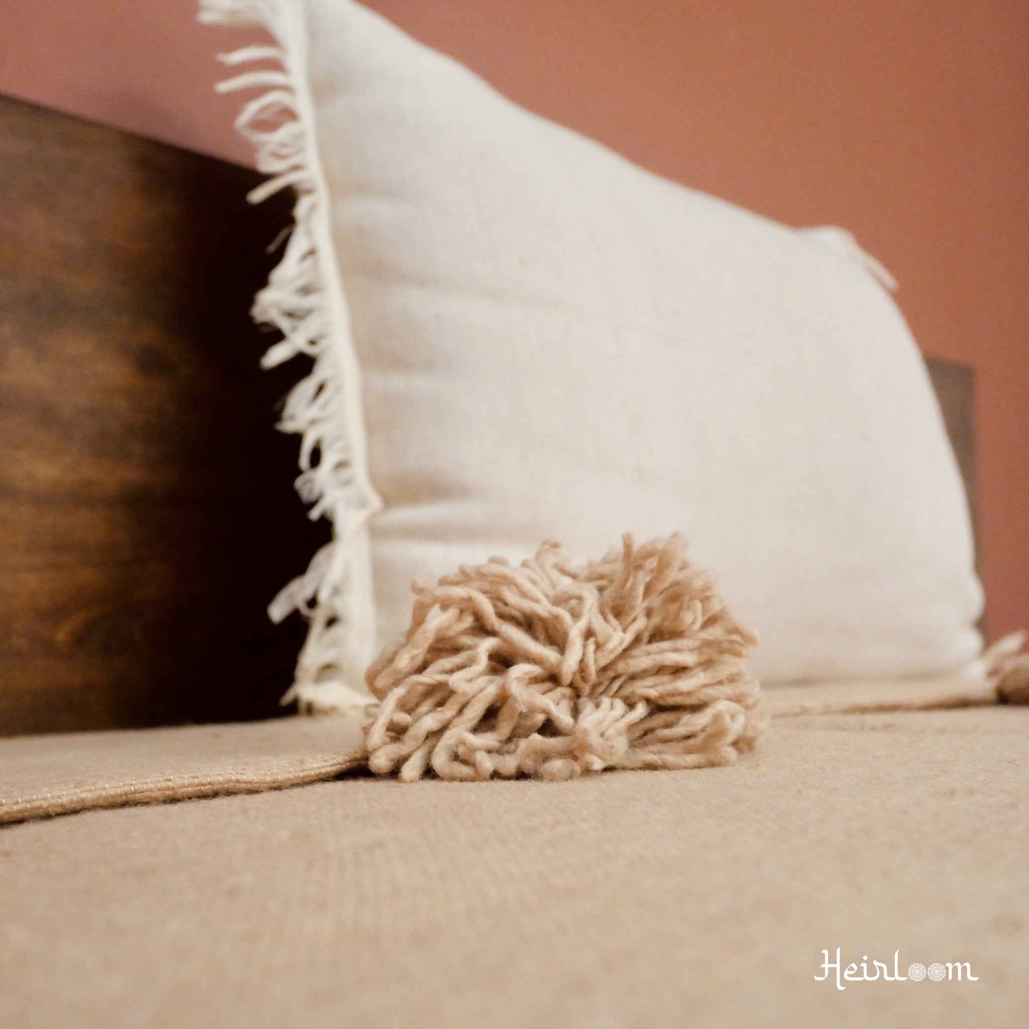 Couvre-lit uni et ses coussins assortis - Edition Blé - The Moroccan Vibrations